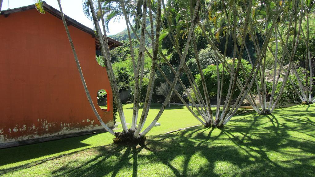 Chale Em Ilhabela - Praia De Itaguassu Exterior foto